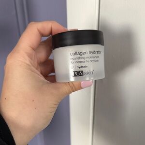 PCA Skin Collagen Hydrator - Black and White